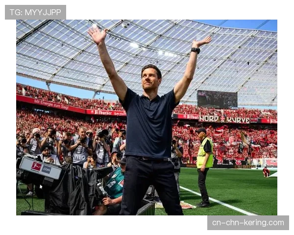 速报:哈维-阿隆索率领勒沃库森提前五轮夺得队史首座德甲沙拉盘 速报:哈维-阿隆索率领勒沃库森提前五轮夺得队史首座德甲沙拉盘